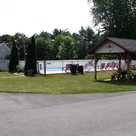 Maple Leaf Motel-3