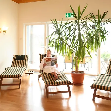 Hotel Atrium Am Meer-3