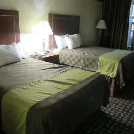 Days Inn By Wyndham Midland-2