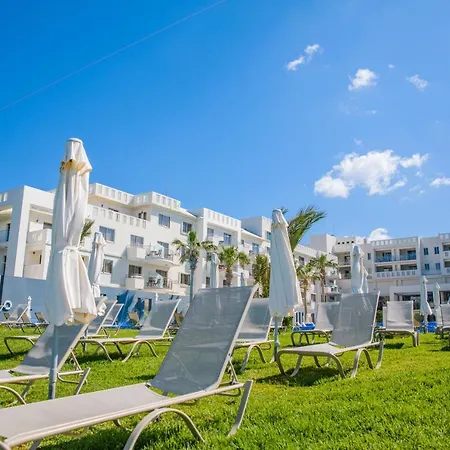 Blue Lagoon Kosher Hotel-3