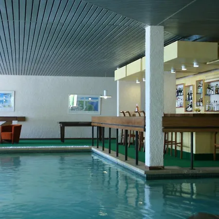 83 Hotel-2