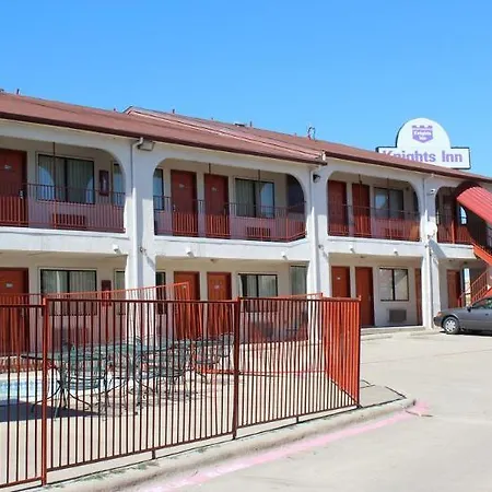 Deluxe Inn Denton-2