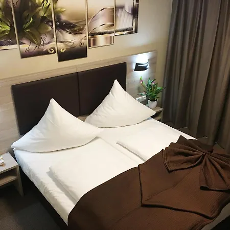 Hotel Glinde-3