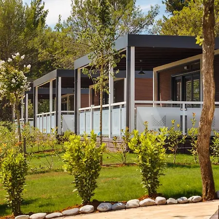 Premium Camping Homes Santa Marina, Lanterna-3