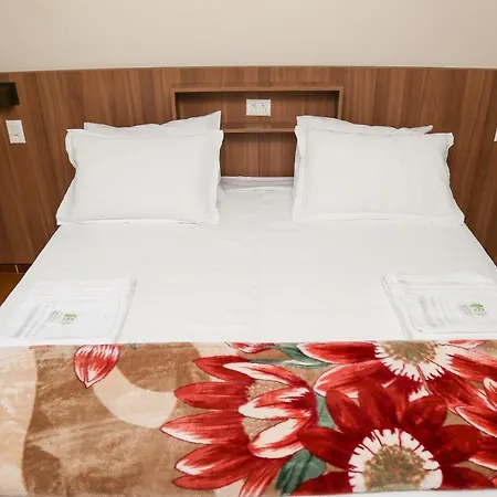 Hostel Slg-3