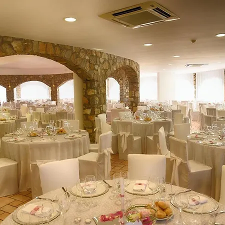 Hotel delle Stelle Beach Resort-3