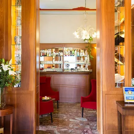 Dipendenza Hotel Londra-3