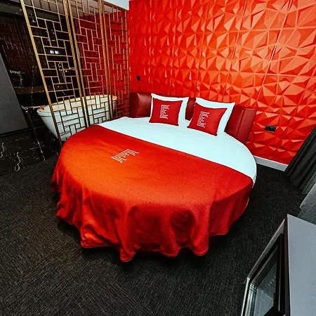 Emens Hotel-2