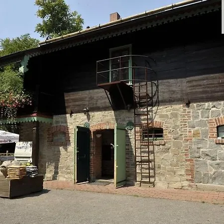Forsthaus Leiner Berg-3