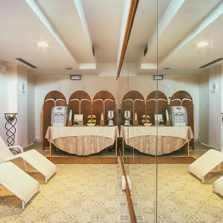 Hotel Caesar Residence & Spa-2