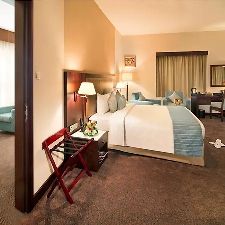 Ramada By Wyndham Dubai Deira-2