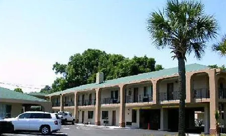 Americas Best Value Inn-Savannah-3