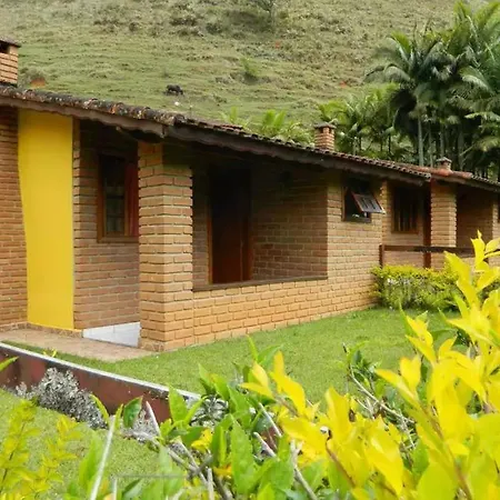 Pousada Vale Das Flores-3