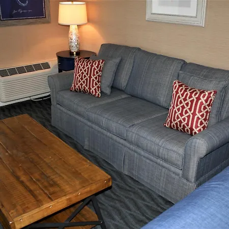 Avenue Inn & Spa-2