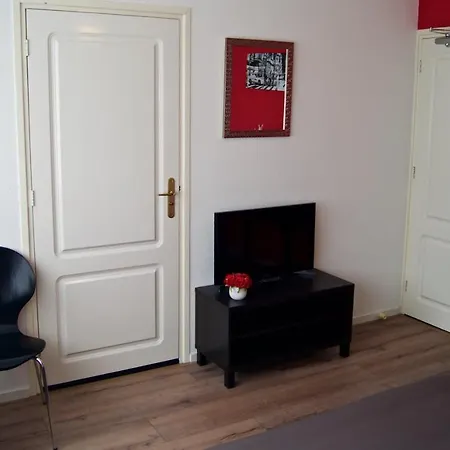 The Studio Guesthouse-2