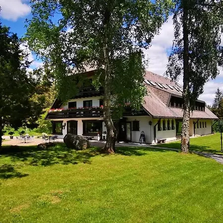 Gästehaus Behabühl B&B-3