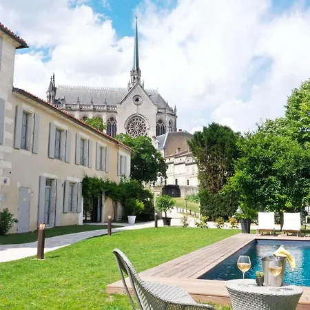Hotel Le Saint Gelais-2
