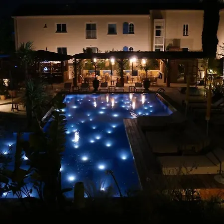 Hôtel La Piscine-2