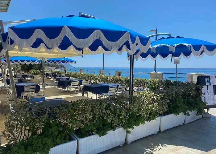 Hotel Caravella Deiva Marina