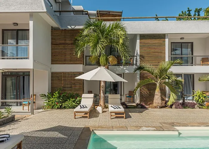 Hotels in Flic-en-Flacq