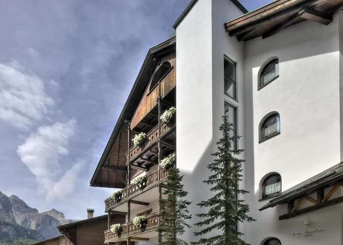 Hotel La Tambra Corvara In Badia