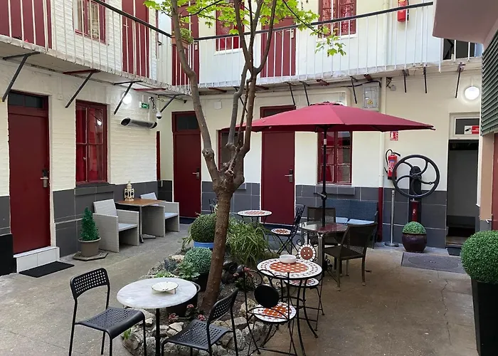 Hotel Chevallier Levallois-Perret
