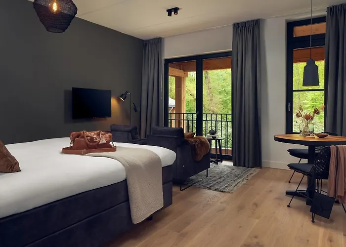 Velp (Gelderland) Hotels