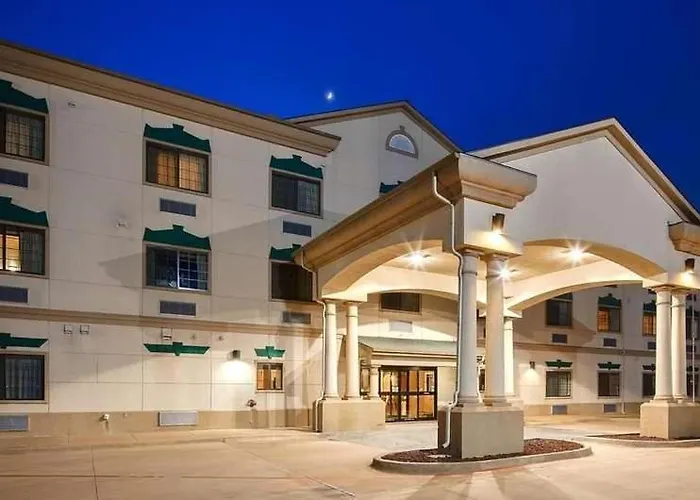 Henrietta Hotels