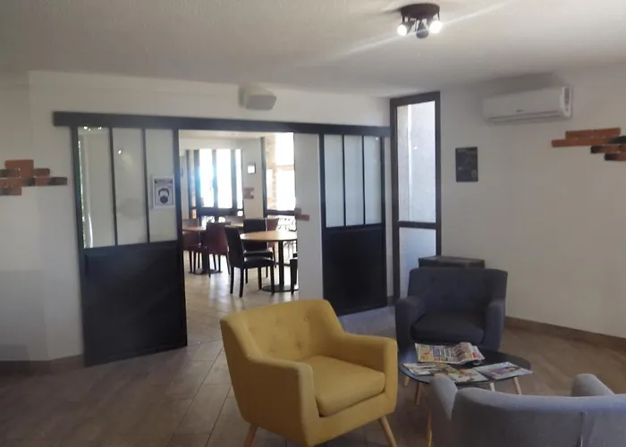 Brit Hotel Toulon - La Valette