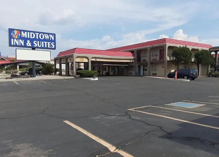 Midtown Inn & Suites