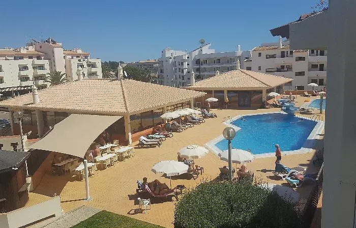 Apartamentos Vila Praia Olhos de Agua 