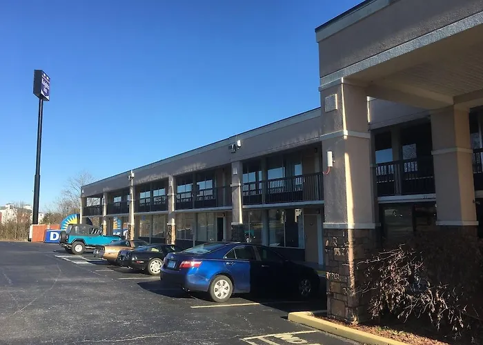 Knights Inn Newport
