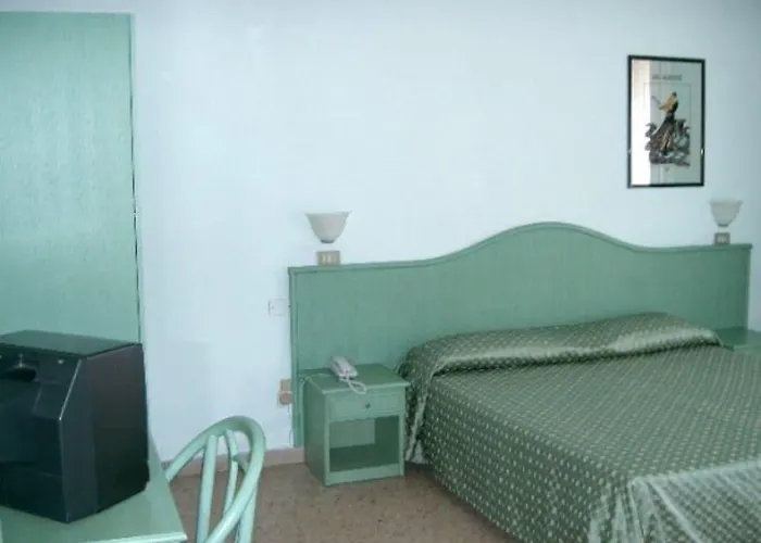 Hotel Manzi Marina Di Pisa