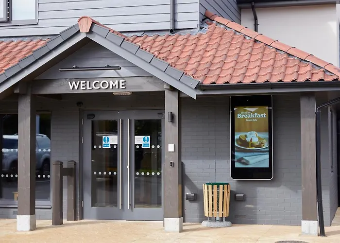 Royal Wootton Bassett Hotels