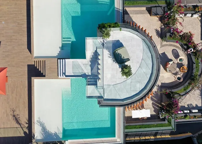 Three House Hotel Funchal 