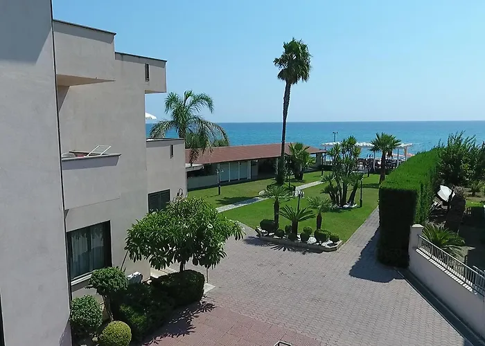Riace Marina Hotels