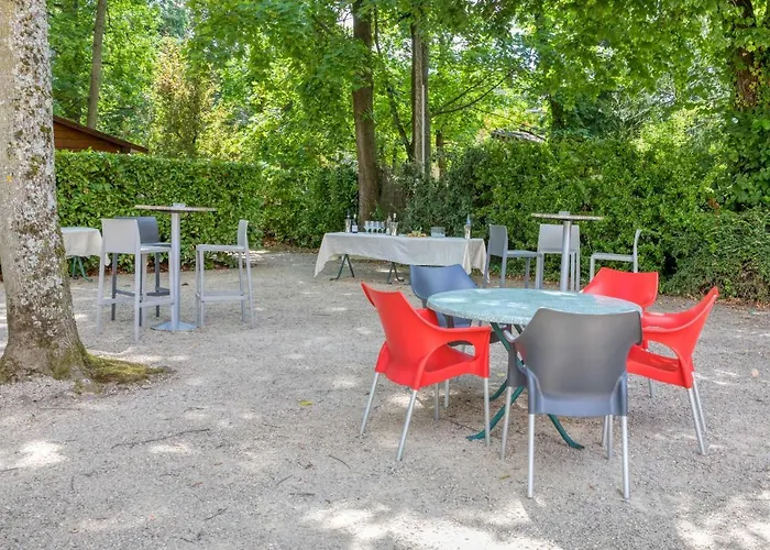 Hotel La Commanderie de Champarey à Bourgoin-Jallieu