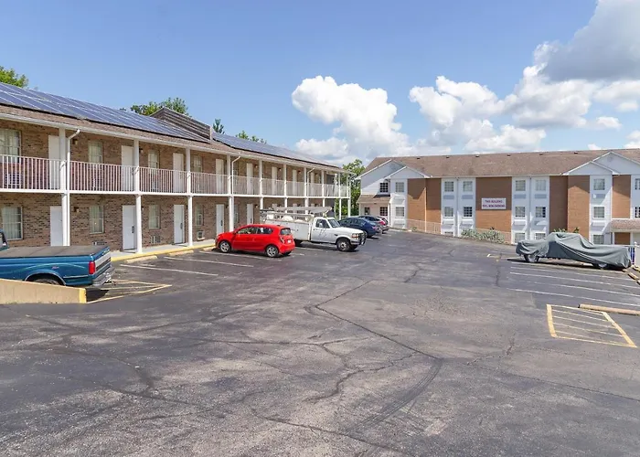 Oyo Hotel Osage Beach By Lake Of The Ozarks