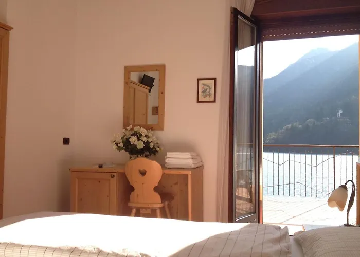 Hotels in Mezzolago