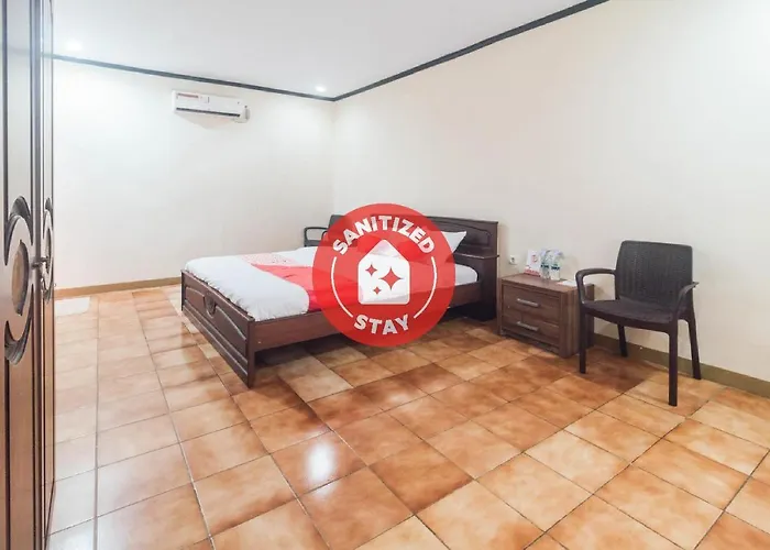 Oyo 1688 Collin Beach Hotel Ambon