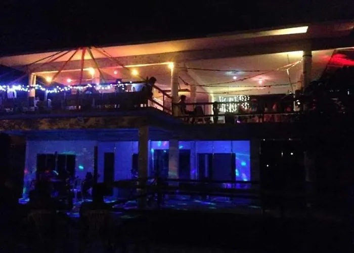 hotel Casa do Francês na Praia Boa Vista 