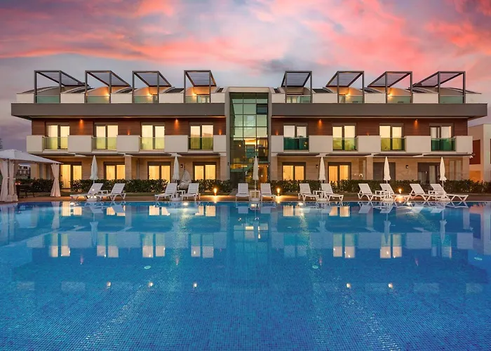 Veranda Suites Camili 