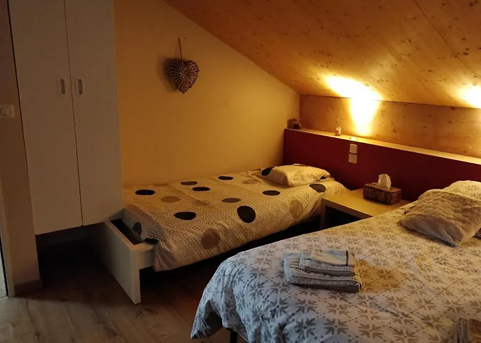 Chambre Chaleureuse Chez L'Habitant Peronnas