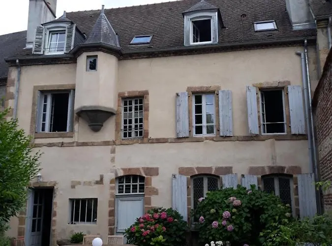 La Maison Xviiie Moulins 