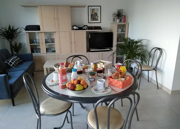 Bed and Breakfast Etape au Calme à 4Km du Center de Reims à Bezannes
