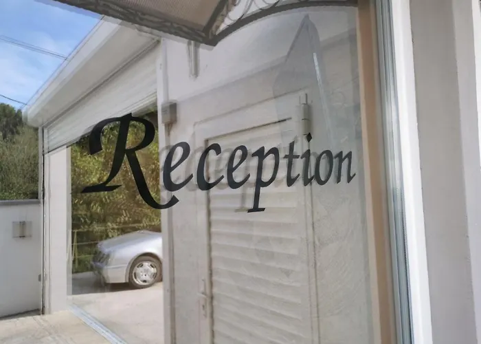 Hotels in Majdan