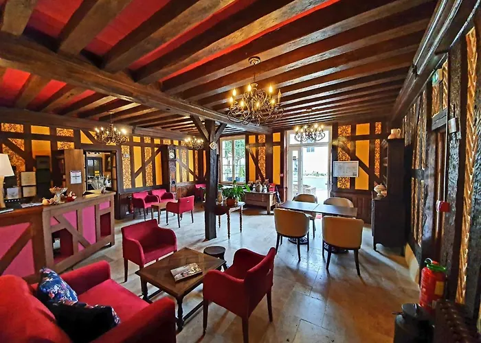 Hotels in Chaumont-sur-Tharonne