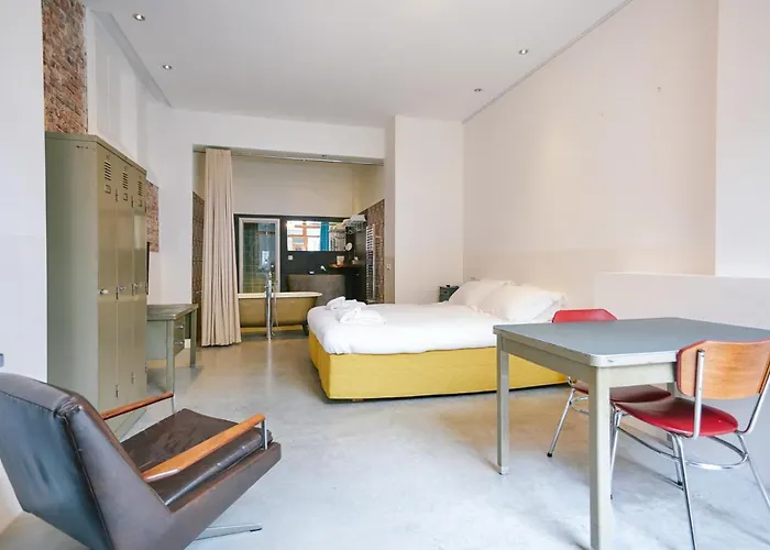 Hotel Karel