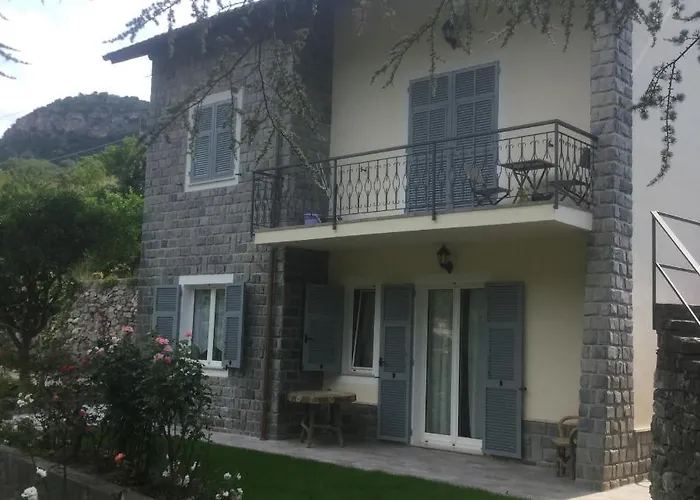 Resort e hotel con parchi acquatici a Finale Ligure