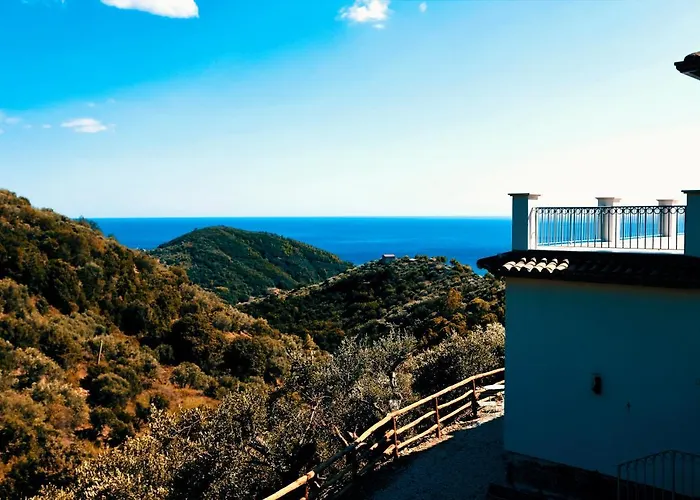 Country House “ Il Mandorlo” Acciaroli